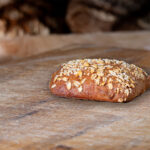 Bio Dinkelbrötchen aus Bioland-Dinkelmehl mit selbstgeflockten Haferflocken