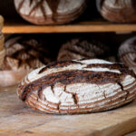 Bio-Roggenvollkornbrot mit 90% Roggen und 10% Dinkel. Keine Hefe!